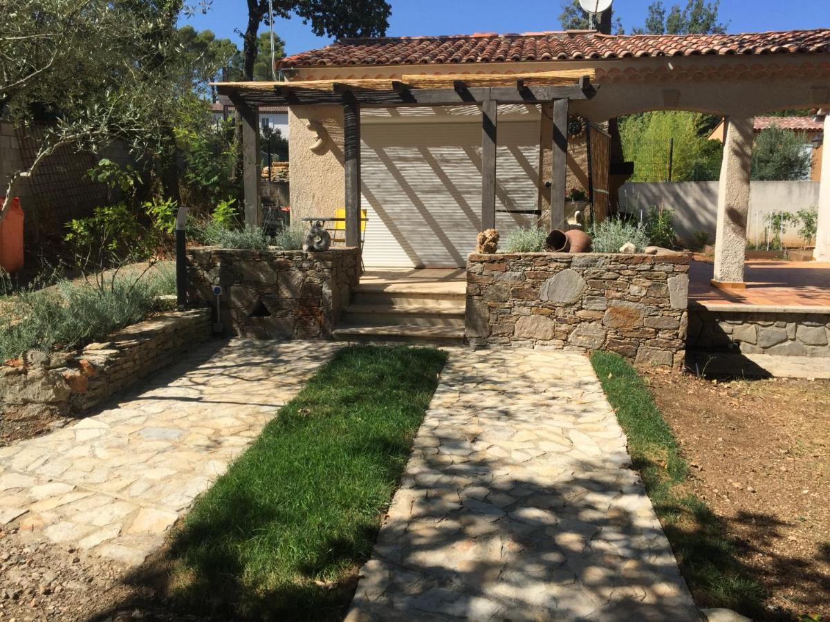 Apartamento Dépendance individuelle Nans-les-Pins Exterior foto