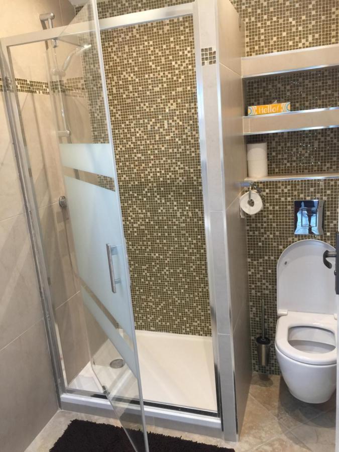 Apartamento Dépendance individuelle Nans-les-Pins Exterior foto