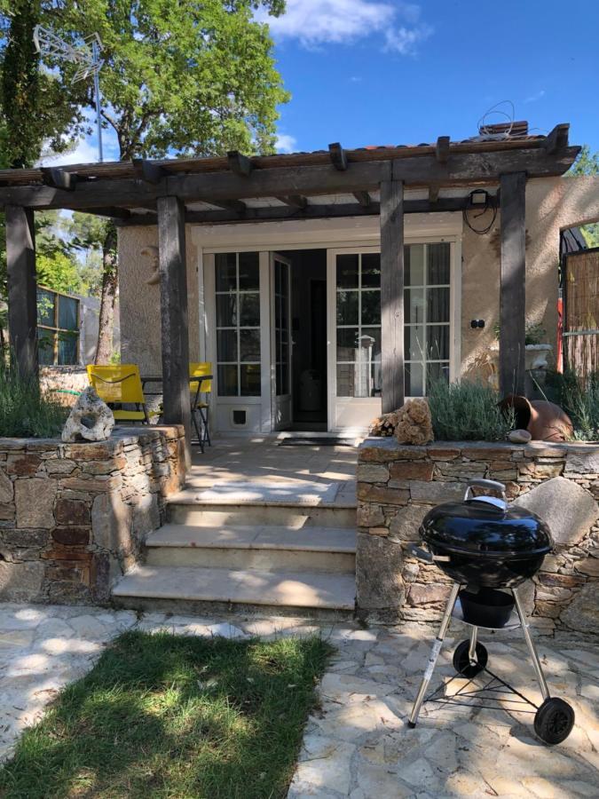 Apartamento Dépendance individuelle Nans-les-Pins Exterior foto